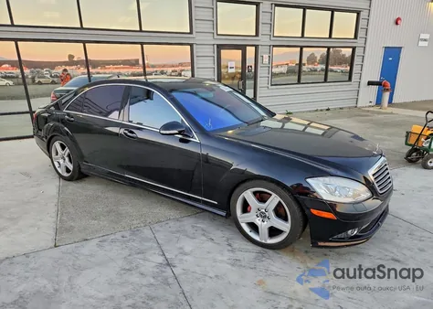 2007 Mercedes-Benz S 550 from USA, damaged, VIN WDDNG71X87A100380
